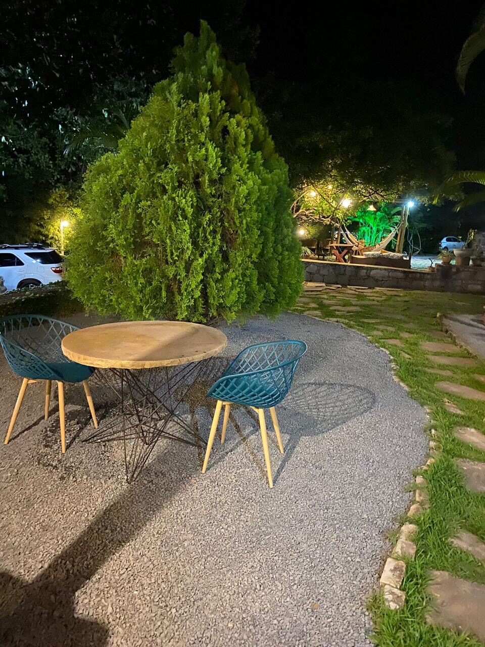 Jardim à noite